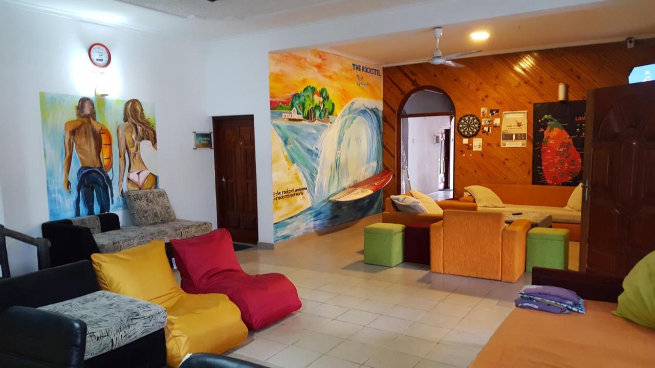 The Backpack Hub At Weligama Pansiyon Dış mekan fotoğraf