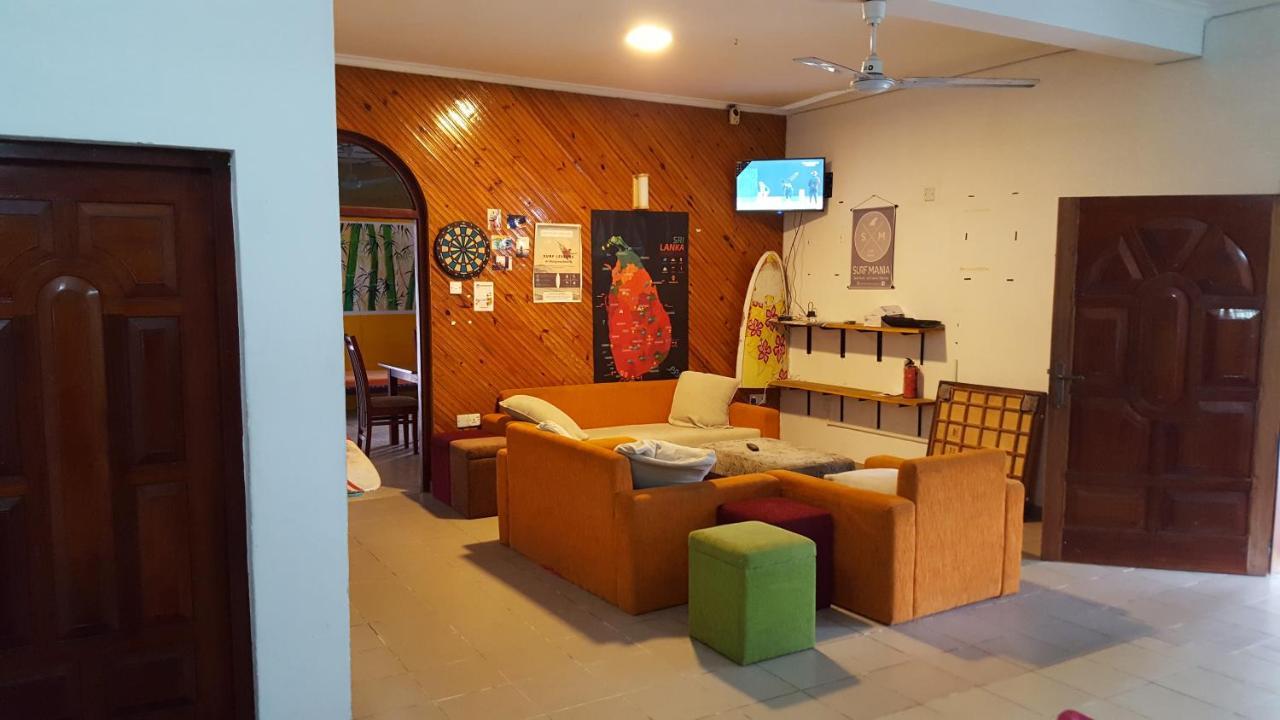 The Backpack Hub At Weligama Pansiyon Dış mekan fotoğraf